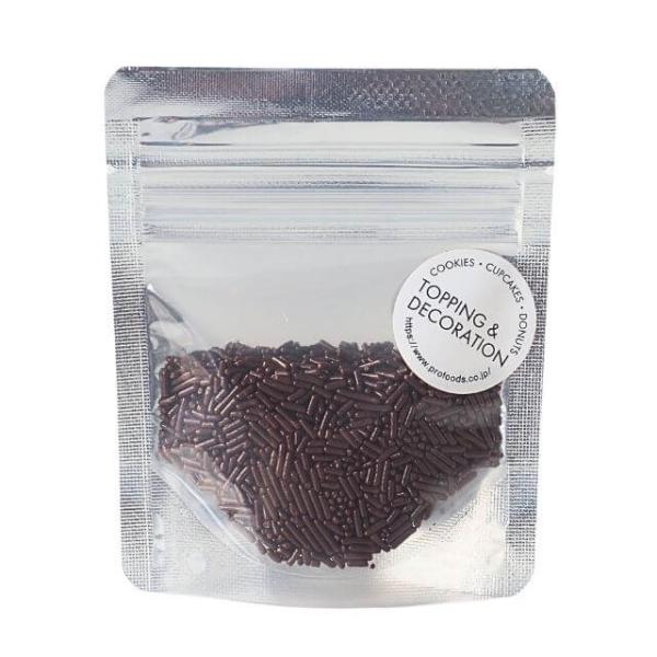 準チョコレートを直径約1mmの円柱状に加工しました。砂糖の量を減らして全粉乳を配合し、まろやかな味に仕上げてあります。