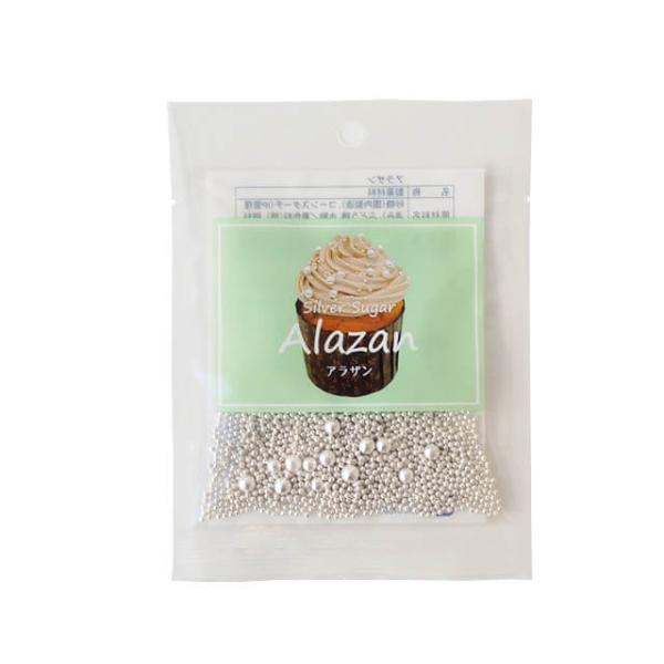 砂糖を食用銀でコーティングした砂糖菓子です。ケーキのクリームの上に散らして飾ったり、チョコレートのアクセントやババロアの飾りなど様々なデコレーションにお使いいただけます。※直径約1mmのアラザンの中に、直径約5mmのアラザンが10粒程度入っ...