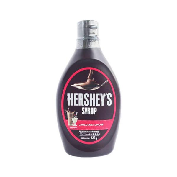 デザートの定番チョコレートシロップです。アイスクリームやクレープ、フルーツにかけたり、牛乳と混ぜて簡単チョコレートミルクにご使用ください。