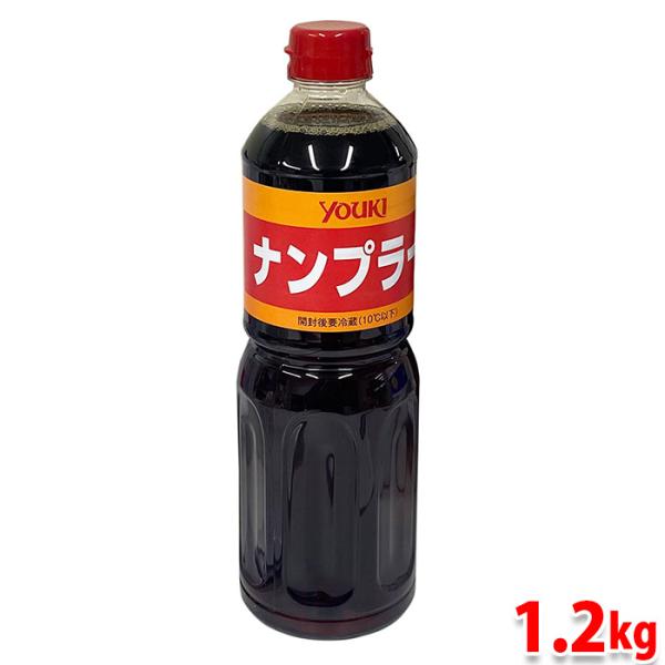 カタクチイワシを塩漬けして発酵・熟成させた、タイの代表的なエスニック調味料です。料理に少量加えるだけで、旨みとコクが深まります。炒もの、煮もの、つけダレなどにおすすめです。