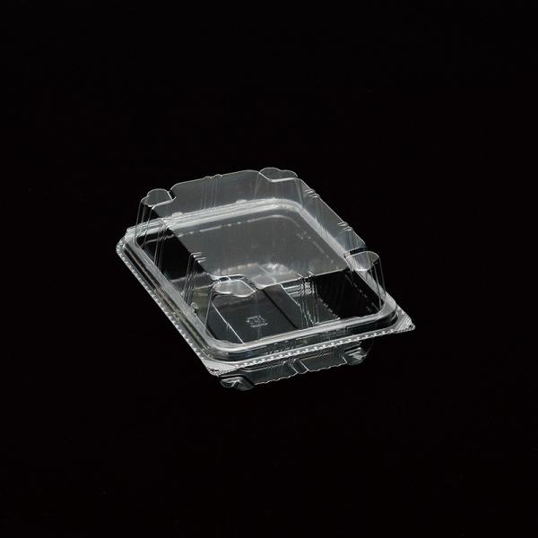 カチッとはまる外嵌合タイプのフードパックです。サンドイッチ1／2カット向け。天面四隅にハート型を付け、スッキリした形状で中身が見やすくなっています。●電子レンジ使用不可●オーブン使用不可●耐熱温度：80℃●入数：50枚サイズ： 外寸：95×...