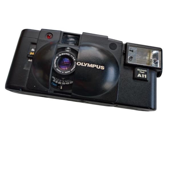 【動作確認済】オリンパス OLYMPUS XA2 A11フラッシュ付 オリンパス フィルムカメラ 中古 OLYMPUS XA2フラッシュA11付き