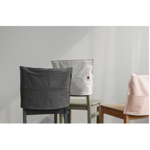 雑誌やノートなどを収納できる便利なポケットが付いた、背もたれ用のチェアカバーです。ナチュラルテイストでどんなインテリアにも馴染みやすいアイテム♪サイズについて画像をご参照ください。素材について綿混カラーについて生産ロットにより柄の出方や色の...