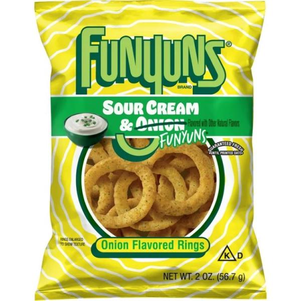 ファニオンズ サワークリーム＆ファニオンズ風味 オニオンリングスナック 57g Funyuns Sour Cream & Funyuns Flavored On お取り寄せ