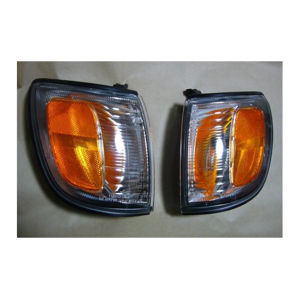 北米トヨタ　185系前期4runner 純正コーナーレンズ（サイドマーカー） 北米トヨタ 185系前期4runner 純正コーナーレンズ（サイドマーカー