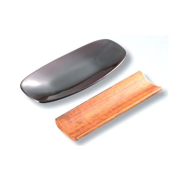 zO@^IV{iϔMj@ڂ@18.5×8.4×1.7cm@iĉȄî݂łBj