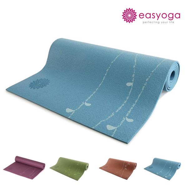 ■特徴easyoga イージーヨガ ヨガマット初心者の方にも使いやすい王道ヨガマットナーディの語源ともなっている茎をプリントしたデザインで心を落ち着かせてくれるような癒しヨガマット。グリップ力もあり手足もしっかり固定でき、程よいクッション性...