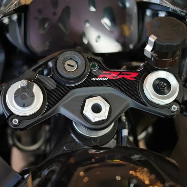 並行輸入品 M1000RR オートバイ 3D カーボントップフォークヨークプロテクターデカールステッカー BMW S1000RR 2023 2024 2025