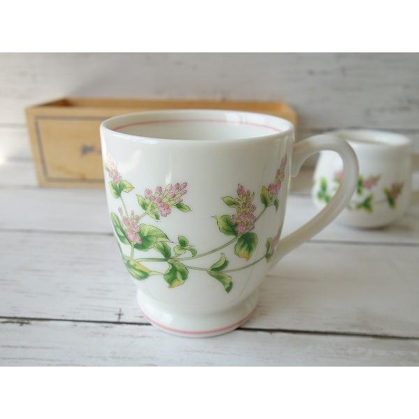 ペパーミントのお花のマグカップ 朝マグ 美濃焼 食器 通販 器 カフェ風 Cafe風 Flow013c 食器と陶器のネット通販プチエコ 通販 Yahoo ショッピング