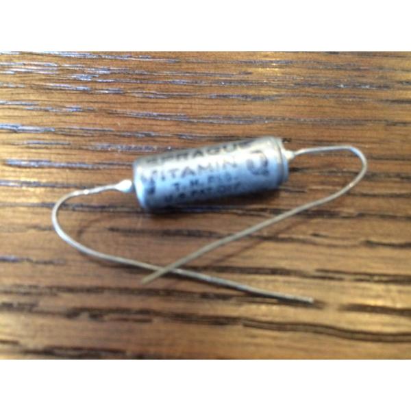 ビンテージ Sprague .022 200v コンデンサ Vitamin Q 新品 (ハム/P90