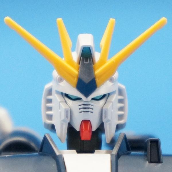 BANDAI ENTRY GRADE 11 νガンダム 1/144 : プラセン - 通販