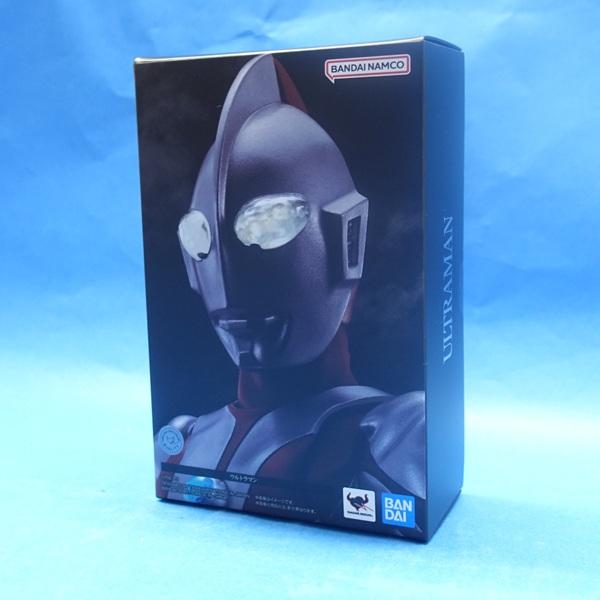 再販版 S.H.Figuarts (真骨彫製法) ウルトラマン