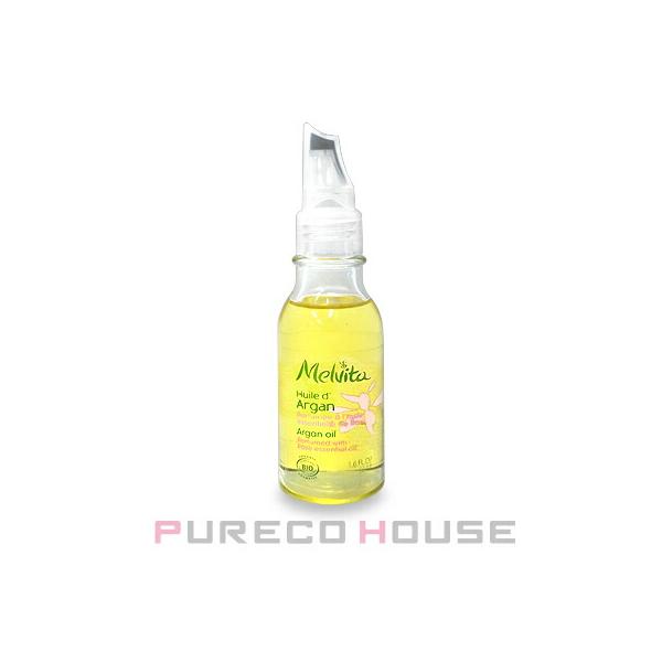 ローズが香るアルガンオイル！アルガンオイルのうるおいキープ力はそのままに、ローズのエッセンシャルオイルが自然に香り、使うたびに華やかな気分にも。＜うるおい、ハリなどマルチケアに＞洗顔後すぐの肌に使うことで、保水力に富んだアルガンオイルが化粧...