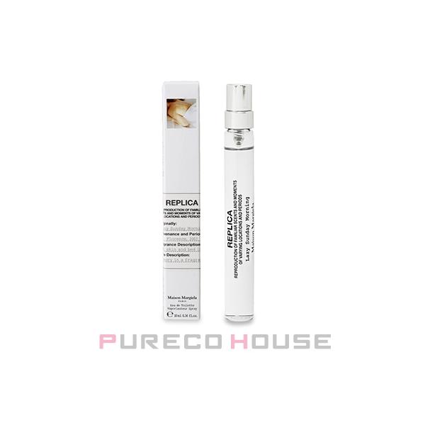 「レプリカ」が再現するのは、香りの記憶。それぞれの《シーン》を再現した香りが人々の潜在意識に語りかけ、記憶やムードを呼び覚まします。ボトルに貼られたラベルには、香りの成分や調香師の名前ではなく、思い出のシーンが記されています。時や場所を超え...