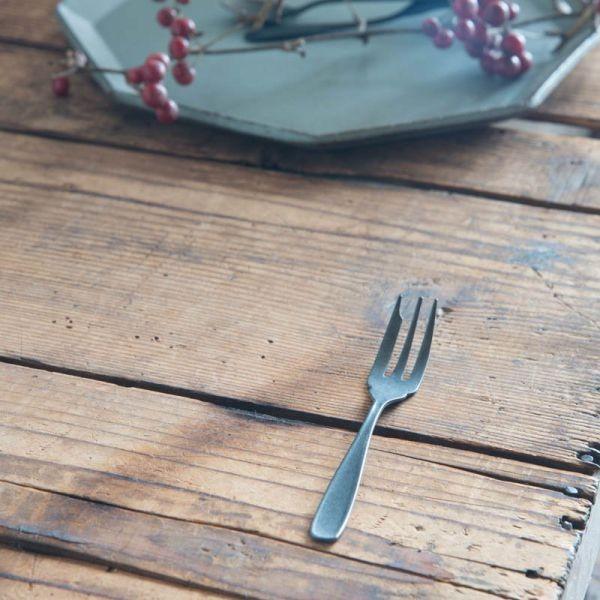 O @Xg[ }bgubNJg[ P[LtH[N(_[WH)@@{