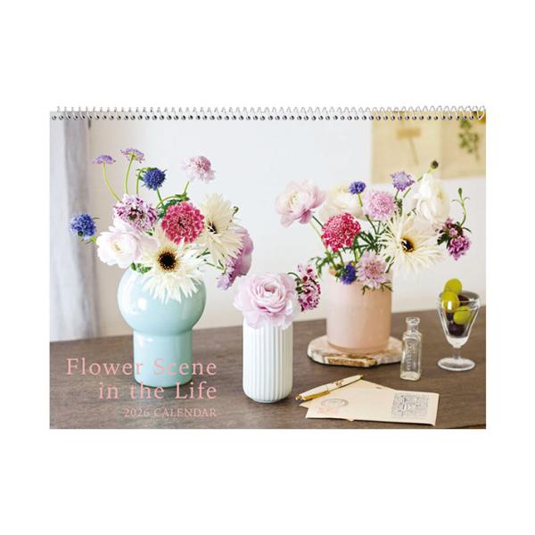 発売して今回で37周年になるロングセラー壁掛けカレンダー！日々の生活に気軽にお花の彩りを取り入れられます♪ブロック型の大きなマス目でしっかり予定を書き込めます◎【仕様】壁掛けタイプ全12ヶ月(2026年1月〜12月)本体サイズ：約W302×...