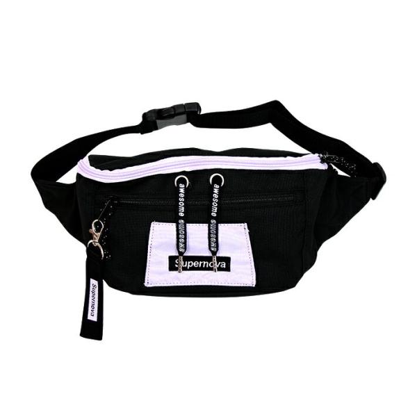 人気のパーカー風デザインにウエストポーチが登場♪裏面にファスナーポケット付き◎【仕様】サイズ：約W390×H130×D85ｍｍ材質：ポリエステルミニバッグ　子供　小学生　中学生　ファッション　コーディネート　スーパーノヴァ※商品写真はサンプ...