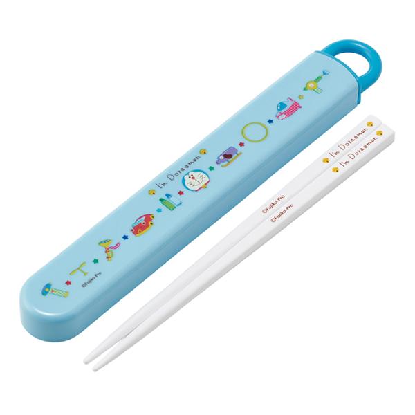 ケースは、指で引き出すスライド式で、衝撃に強く丈夫な構造。また、洗いやすく分解可能になっています。おハシには名前を入れられるスペース付き。ケース用の名前シールも付いてます。【仕様】ケースサイズ：約W27×H195×D15mm箸サイズ：16....