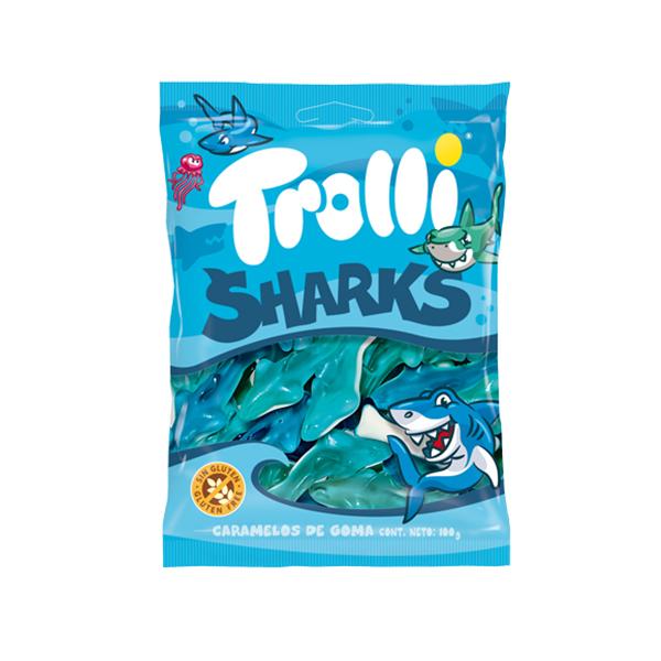 ドイツ発のグミブランド 「Trolli(トローリ)」から夏らしく可愛いシャークのグミが登場。見た目とは違い、味は甘酸っぱいストロベリーとクリームのフレーバーで作られています。シャークの形をしていて、思わず写真に撮りたくなるフォトジェニックなグミ♪