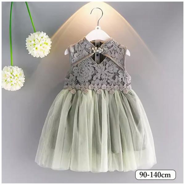 華やかな女の子のフォーマルドレス登場しました。女の子向けの可愛くておしゃれなアンティーク風花柄レースを取り揃えています。ホームパーティーやごっこ遊びなどの普段使いにも！ギャザーをたっぷり寄せたスカートがふんわりとした王道のキレイなシルエット...