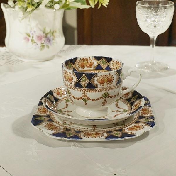 英国イギリスアンティーク 1928-1937年 ROYAL VALE ロイヤルベール