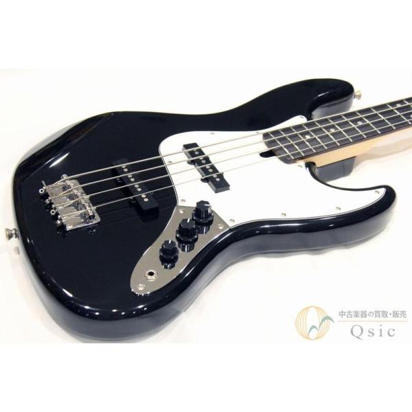 【状態】金属パーツにくすみが見られ、ボディバックに線傷や擦れ傷が強めに付いており使用感がございます。フレットの擦り合わせがされております。フレット残り：8割程度トラスロッド：余裕あり電気系統：問題なし重量：4.22kgネック：元起き※現状動...