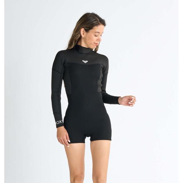 JAPAN FIT全身が2mm厚で着脱しやすいバックジップタイプの圧倒的にコストパフォーマンスが高い長袖スプリングスーツです。ボディには適度な伸縮性を保有したエコ素材で伸びすぎないジャージを使用。初心者にも嬉しい体幹を安定させる効果も期待で...