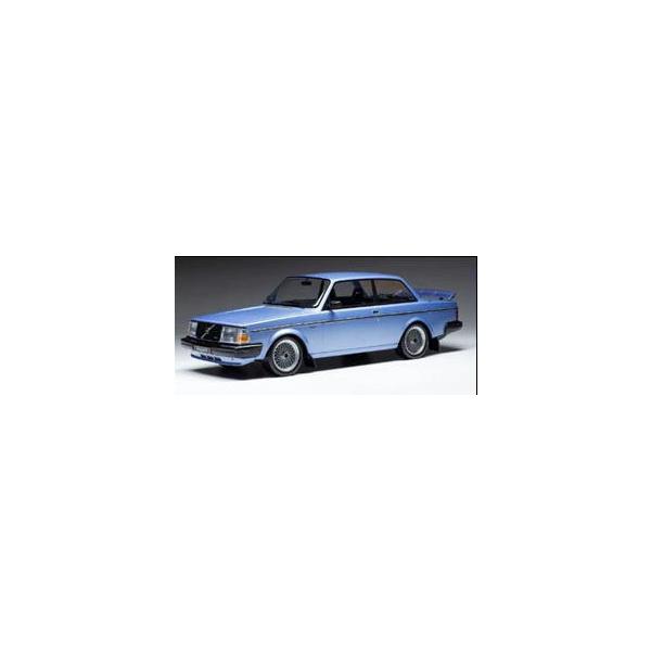 1/18 ボルボ Volvo 240 Turbo 