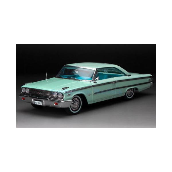 1/18 フォード ギャラクシー ハードトップ 1963 Ford Galaxie 500/XL