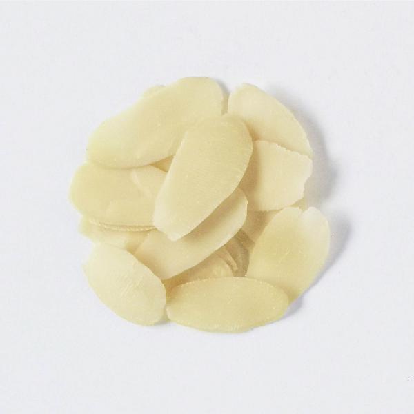 ■原材料名：アーモンド(アメリカ産)■賞味期限：150日■保存方法：直射日光・高温多湿を避け、冷暗所にて密閉保存■注意事項：薄切りタイプのため、配送中に商品が割れてしまう可能性があります。■製造販売：アール物産