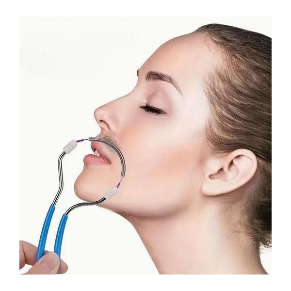 軽くこするだけで産毛が取れますご使用上の注意：肌にかぶれ、傷、吹き出物がある場合は使用しないでください。使用中または使用後に、肌に強い刺激や赤み、かゆみ、痛みなどの異常が現れた場合は、直ちに使用を中止し、医師または薬剤師にご相談ください。