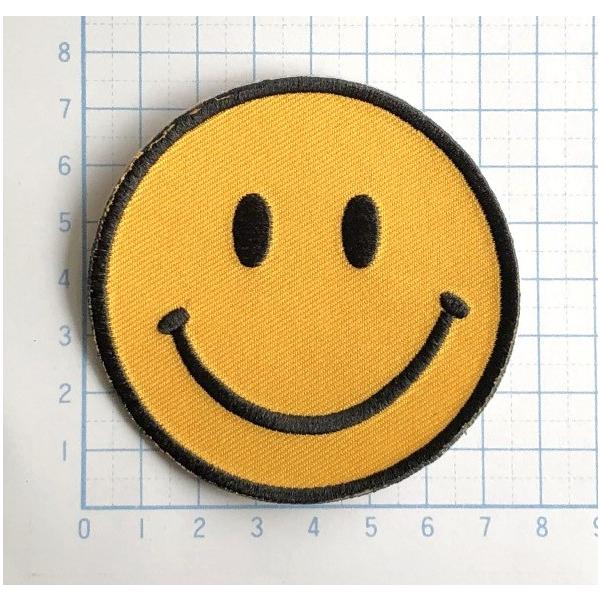 定番 にこちゃん ラブ&ピース スマイル 黄色 丸形【スマイル ピース