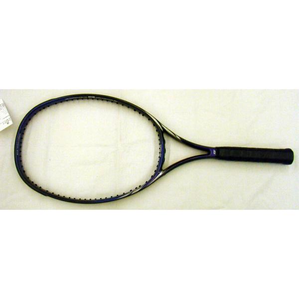 当時の女性プレーヤーを意識した初中級者向けモデル。【商品名】 RQ-400バイブレスティ【メーカー】 ヨネックス【フェイスサイズ】 110平方インチ【フレーム長】 27インチ【推奨テンション】 50〜60lbs【グリップサイズ】 UL2【重...