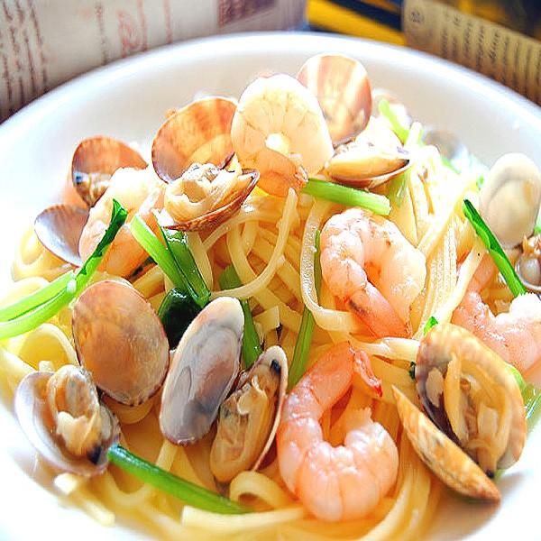 ボンゴレクリーム あさりと海老のボンゴレビアンコ 【生パスタ麺＆ソースセット・1人前