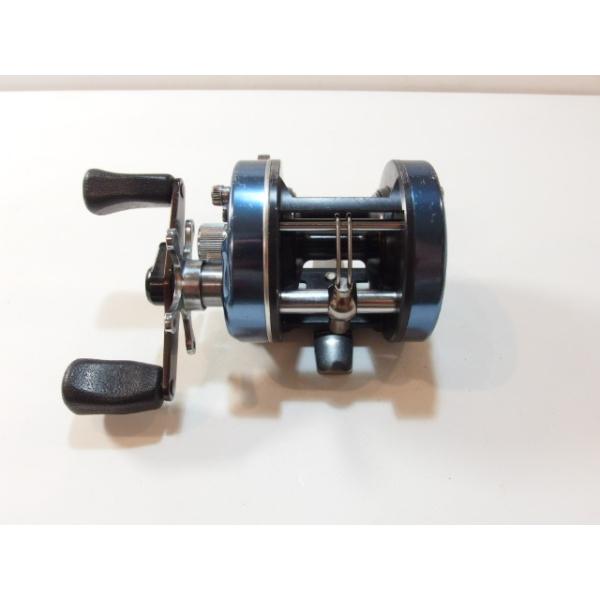 ダイワ ミリオネア 4HM DAIWA Millionaire 4 HM 右巻き ベイト ダイワ ミリオネア 4HM DAIWA Millionaire 4 HM 右巻き ベイト