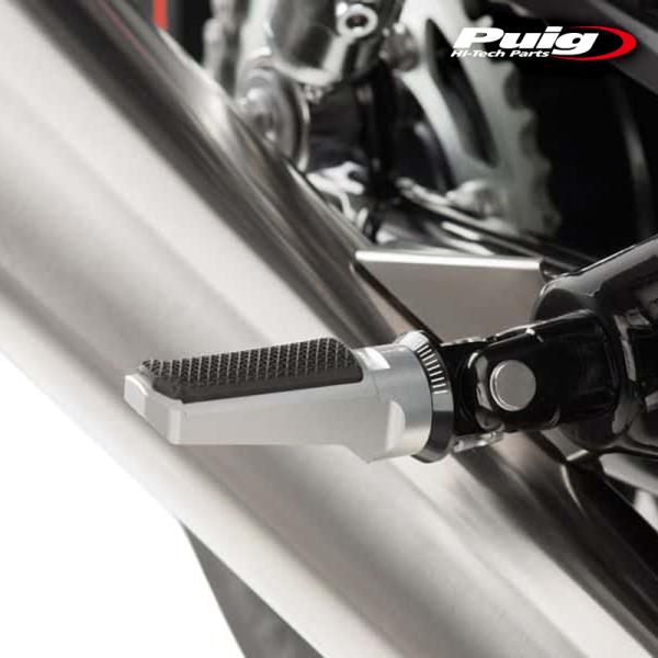 【専用】 Puig（プーチ） Puig 7318P SPORT FOOTPEGS [SILVER] ステップバー
