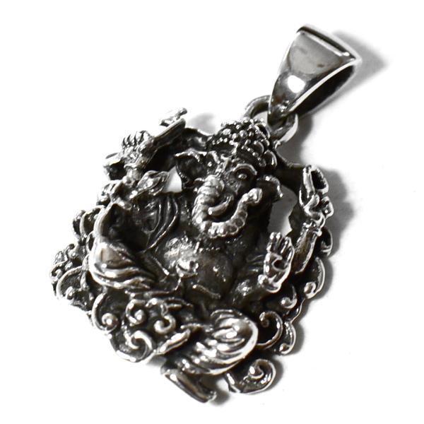 ガネーシャ 高品質シルバー ペンダントトップ : 民族アクセサリー専門