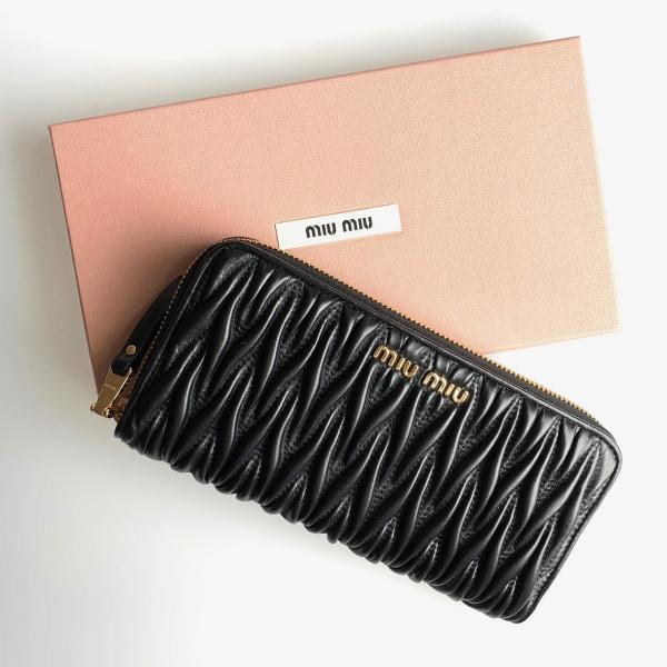 ミュウミュウ ミウミウ miumiu 財布 長財布 ラウンドファスナー