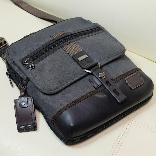 トゥミ ショルダーバッグ TUMI 222304AT2 ALPHA BRAVO Annapolis Zip