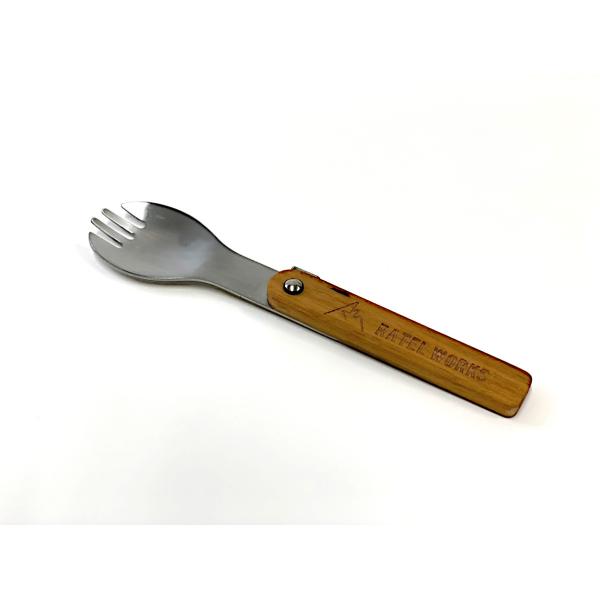 品名 Spork（スポーク）シルバー品番 RWS0026SV材質 ステンレス　ハンドル：天然木（ウレタン塗装） ※家庭用食洗機対応不可サイズ 使用時15cm / 収納時10cm