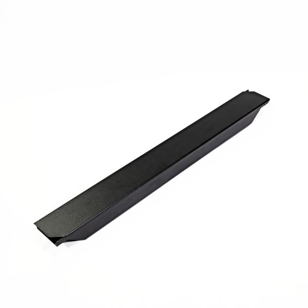 品名：120 TABLE CUTLERY CASE（120テーブルカトラリーケース）品番：RWS0203価格：4,980円（税込）材質：アルミニウム合金サイズ：ケース:W582×D60×H40mm フ　タ:W583×D64×H10.5mm