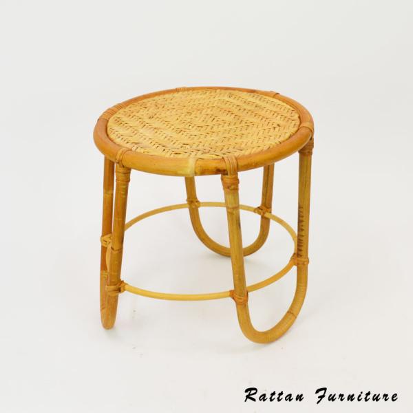 「JUGLAS(ユグラ)」ラタンは、「籐(とう)」と呼ばれｍ家具やかごの素材として古くから親しまれてきました。ヨーロッパでも古くから愛用されたラタン家具はアンティーク家具としても人気の素材です。ヴィンテージデザインのとてもおしゃれなプランタ...