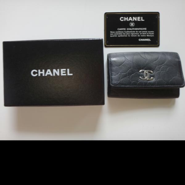 CHANEL シャネル 6連キーケース レディース メンズ カメリア レザー 黒 