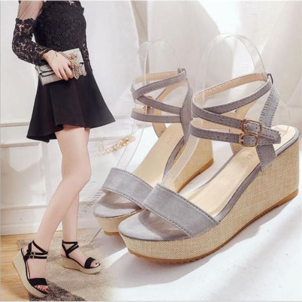 値下げ　未使用　AlexanderWang 37 サンダル　ウェッジソール　厚底 Alexander Wang - 未使用 AlexanderWang 37 サンダル ヒール ウェッジ