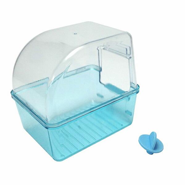 [Release date: April 19, 2018]【商品詳細】ケージ外付け式小鳥用の水浴び器。フィンチから小型、中型インコまで使えます。【分類】小鳥用品／用具【本体サイズ】115×160×140【材質】トップカバー：PS　扉ロック...