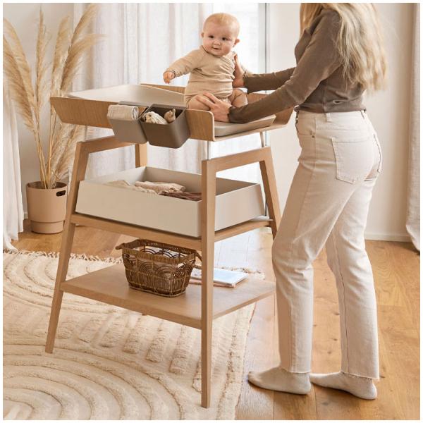 Leander リネア おむつ交換台の魅力と使い勝手