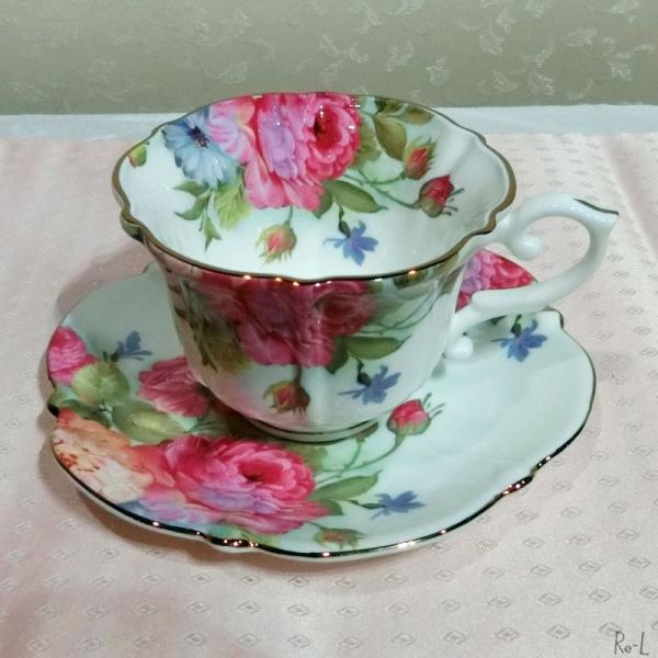 カップアンドソーサー Royal Arden ボーンチャイナ ローズ柄 ティータイム おしゃれ 花柄 エレガント Re