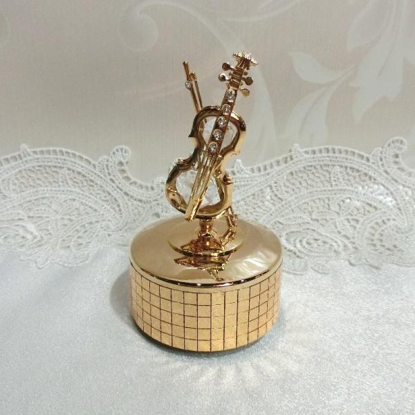スワロフスキー バイオリン オルゴール プレゼントに楽器モチーフヴァイオリン Re Nunet Co Jp