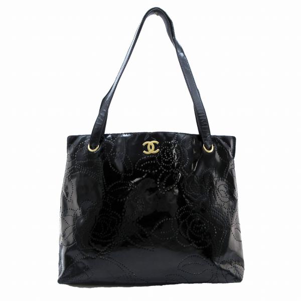 CHANEL（シャネル） エナメル パテント カメリアパンチング ココマーク