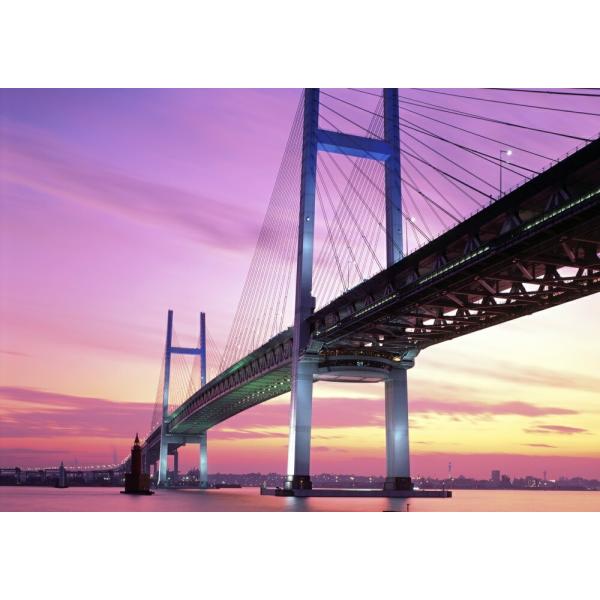 絵画風 壁紙ポスター (はがせるシール式) 横浜 ベイブリッジ 夕暮れ 夜景 みなとみらい 風景 キャラクロ YKH-008A2(A2版 594mm×420mm)＜日本製＞